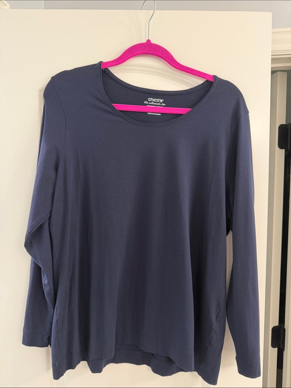 Chico's Dark Navy Long Sleeve Scoop Neck Top